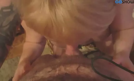 Milfy MILF takes a cock in her mouth